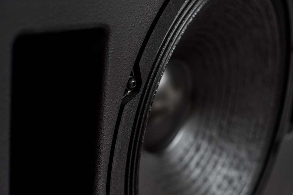 L C R down to 40 hz